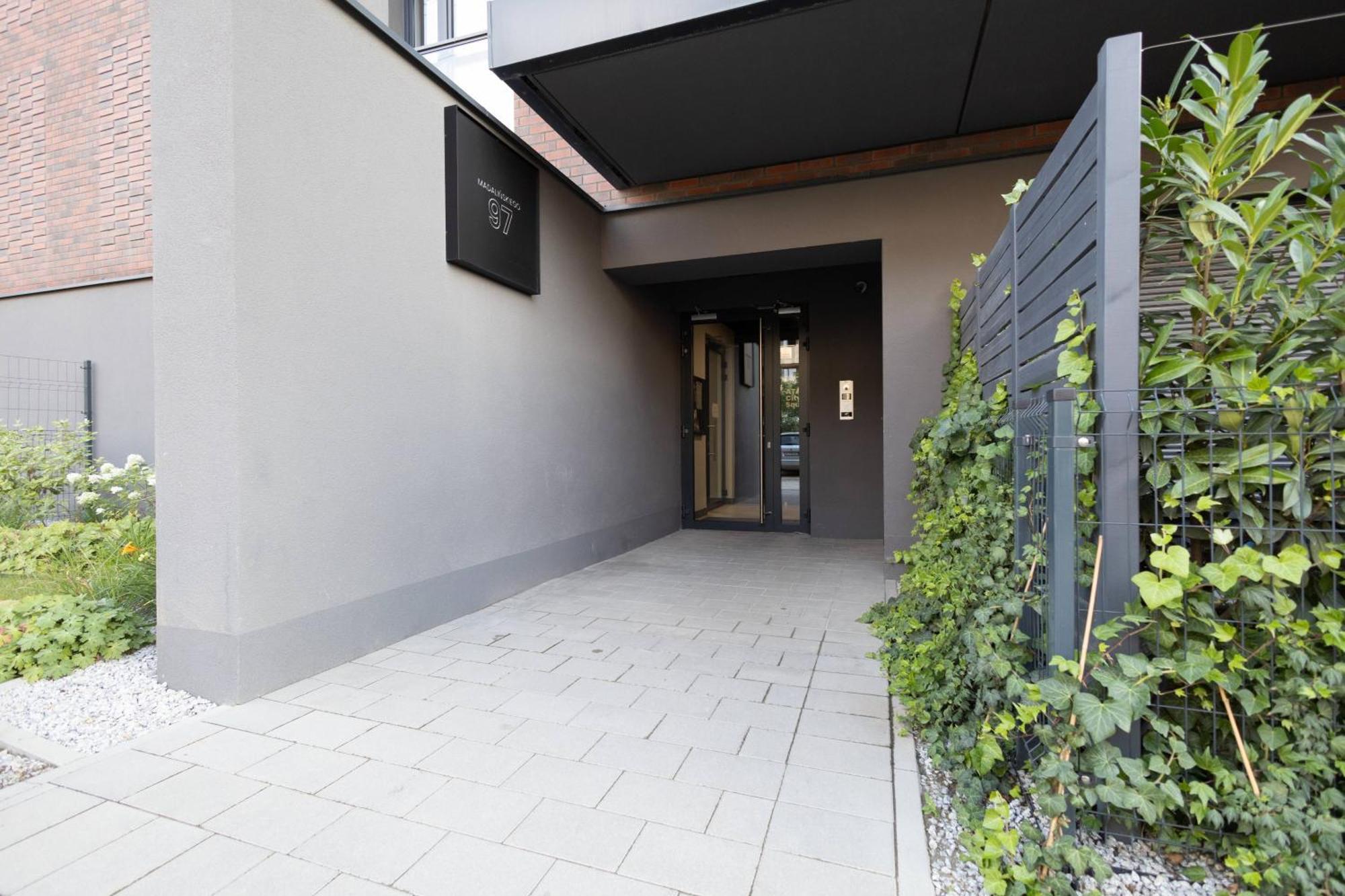 Apartamenty Niedaleko Dworca Od Wroclawapartament-Pl Exterior foto